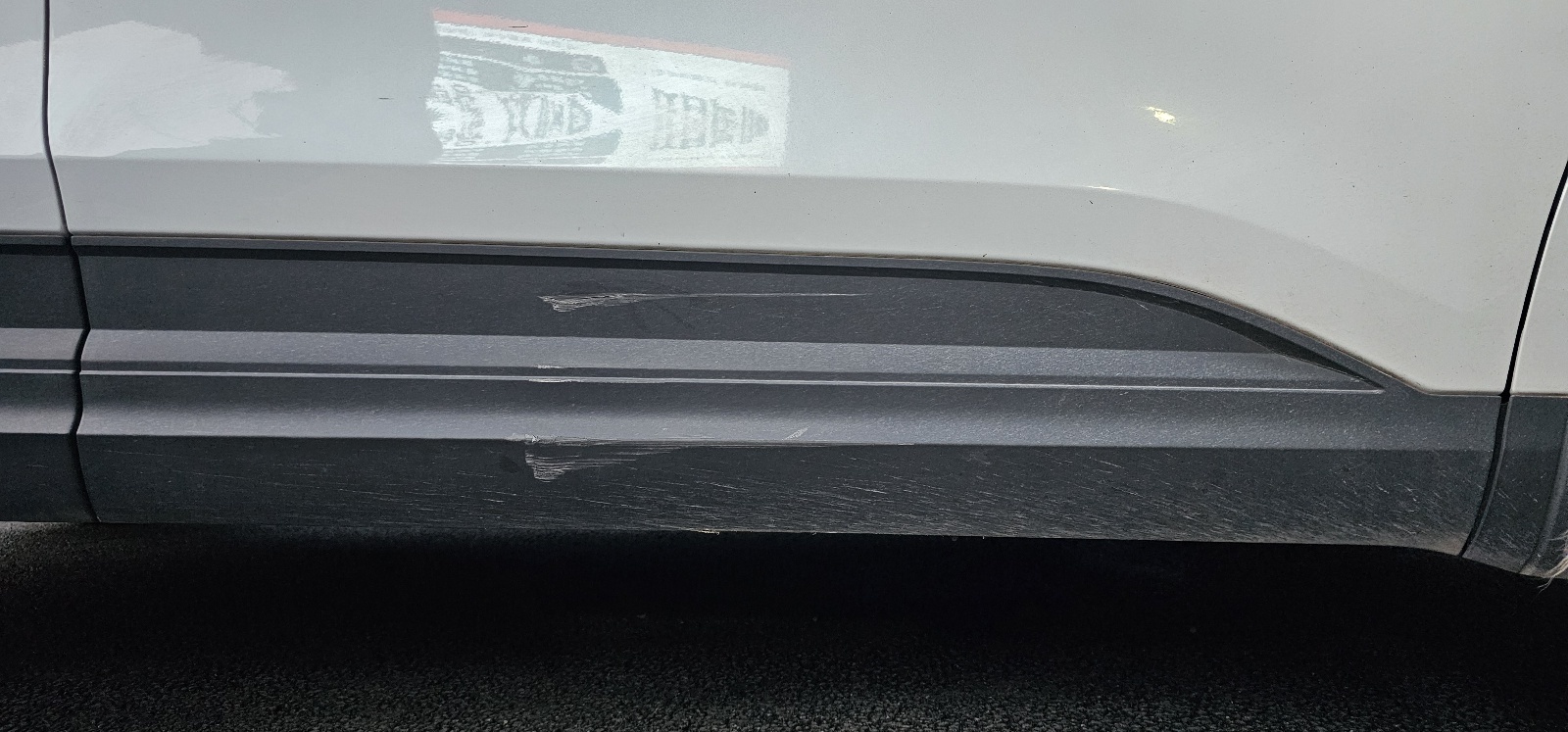 1785053866_EIs0A7JR_11eb521860eef05a535b032fd297aaa1f940f31a.jpg 이미지크게보기